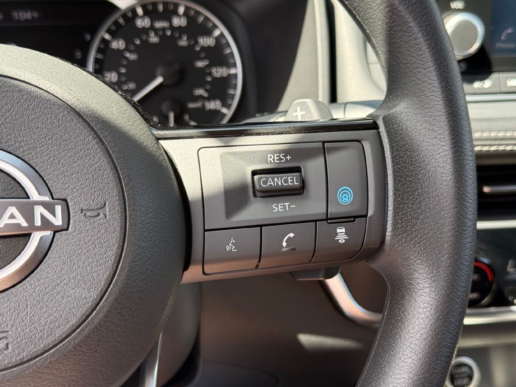 Certified 2023 Nissan Rogue SV AWD/4WD image 17