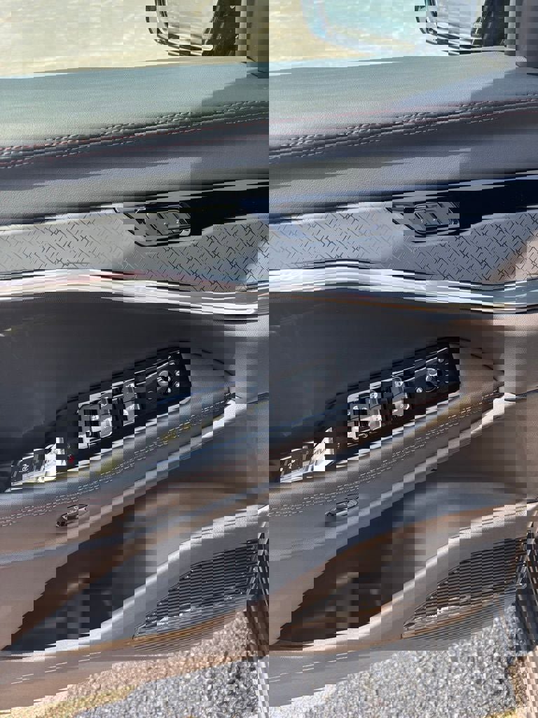 New 2025 Jeep Wagoneer S Limited image 6