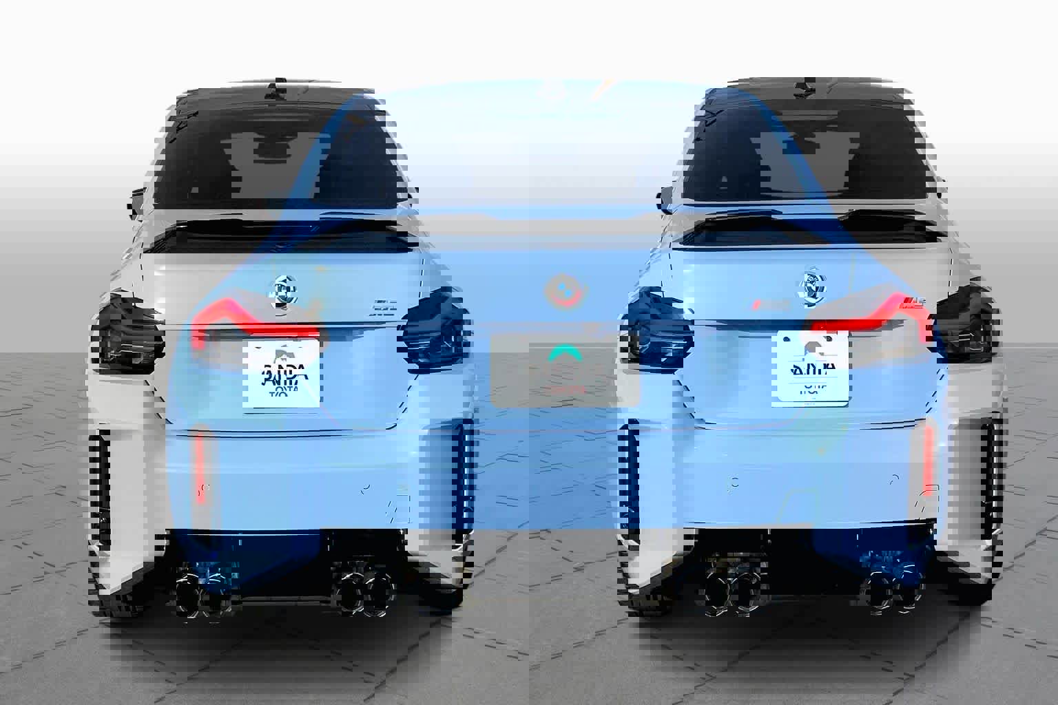 Used 2023 BMW M2 image 4