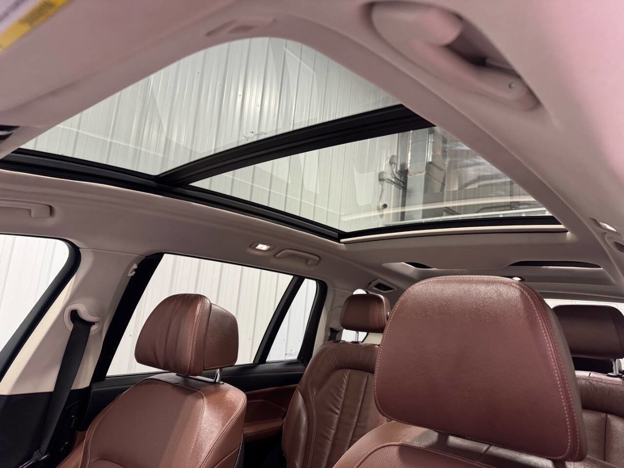 Used 2021 BMW X7 xDrive40i w/ Premium Package image 12