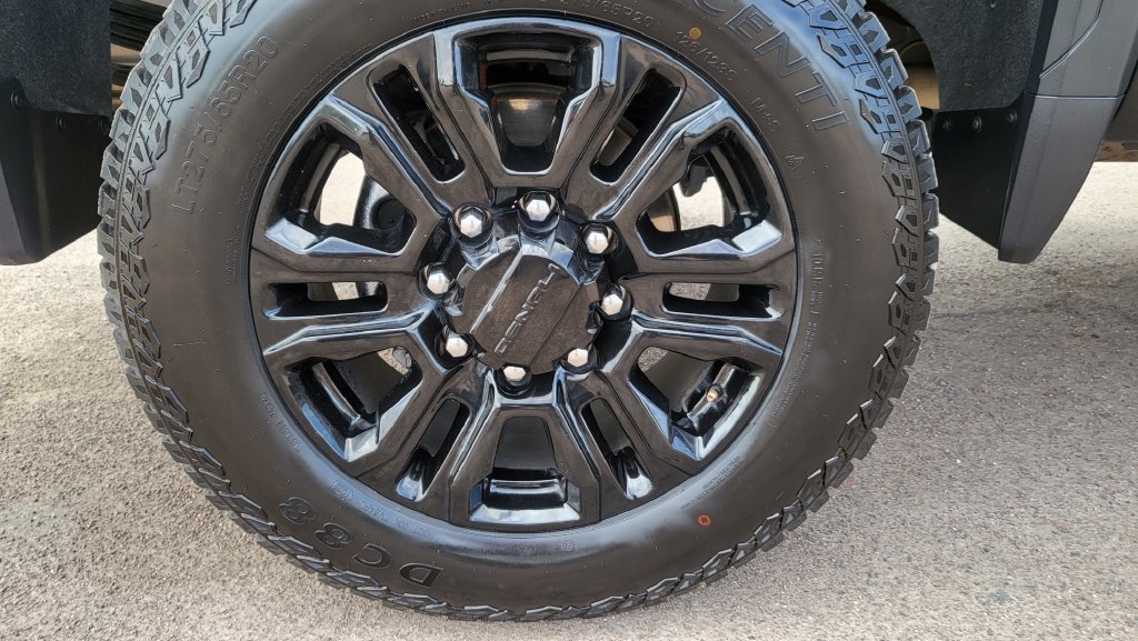 Used 2021 GMC Sierra 2500 Denali w/ Denali Black Diamond Edition AWD/4WD image 14