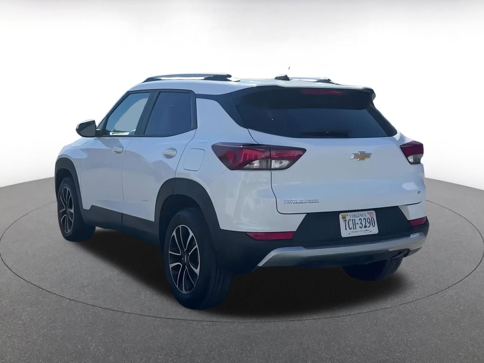 Used 2025 Chevrolet TrailBlazer LT image 11