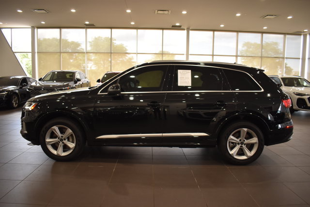 Used 2023 Audi Q7 3.0T Premium w/ Convenience Package AWD/4WD image 5