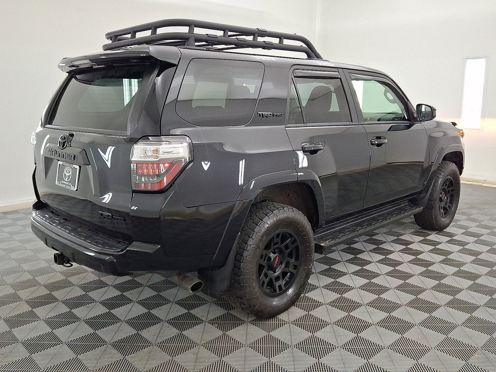 Certified 2020 Toyota 4Runner TRD Pro AWD/4WD image 17