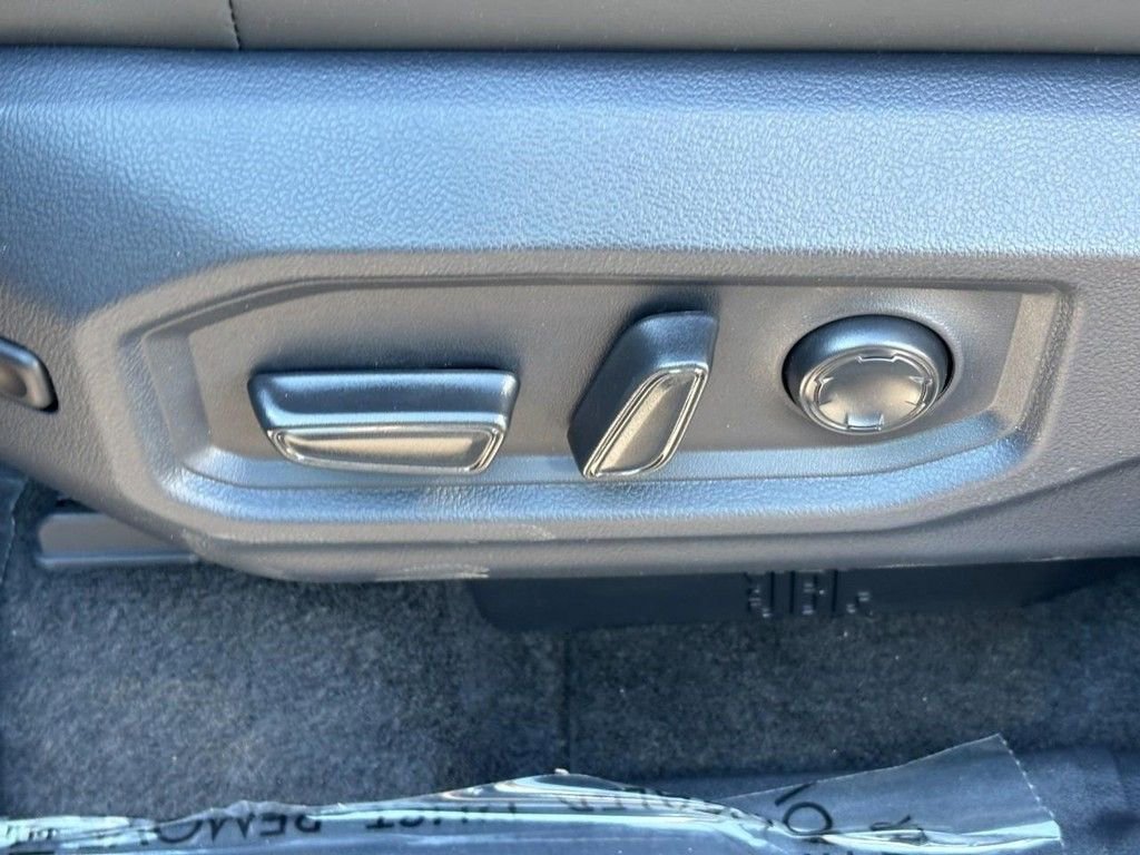 New 2026 Toyota Tundra Platinum image 10