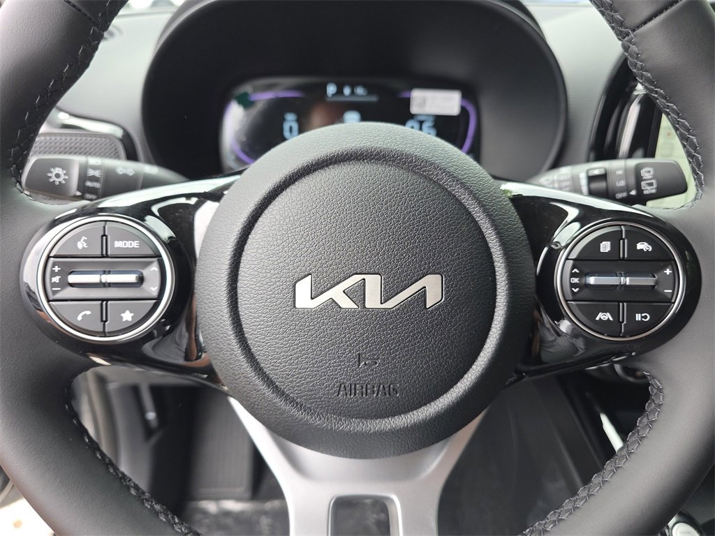 New 2025 Kia Soul EX image 32