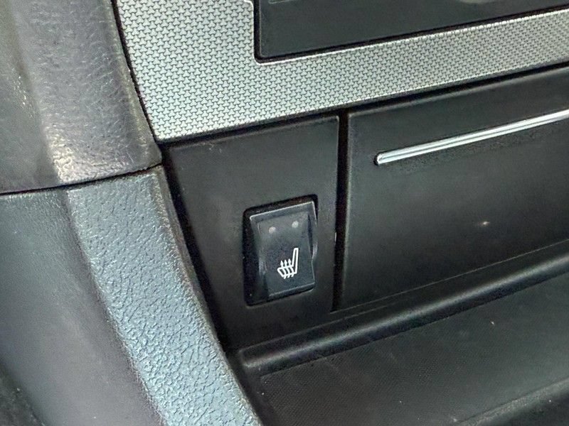 Used 2006 Chrysler 300 SRT8 w/ SRT Option Group II RWD image 29