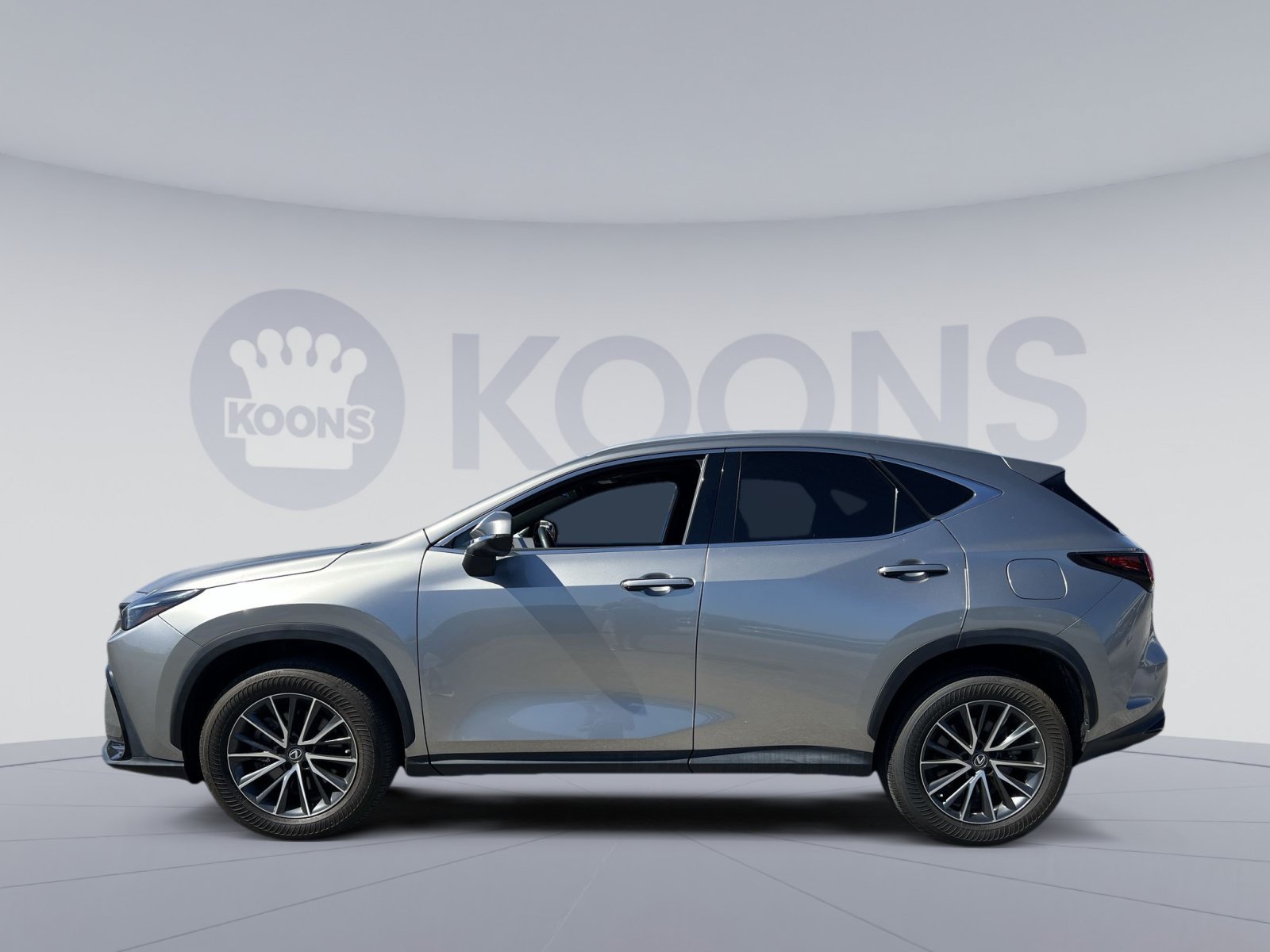 Used 2023 Lexus NX 350 AWD image 2