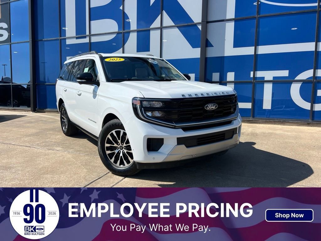 Used 2025 Ford Expedition Platinum AWD/4WD image 1