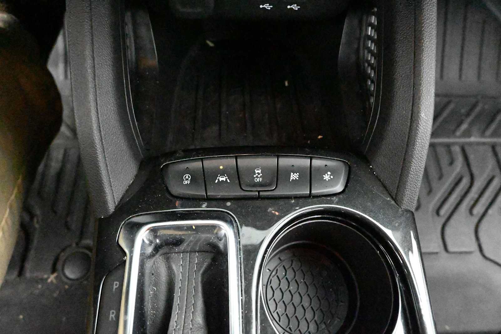 Used 2026 Chevrolet TrailBlazer LT w/ LT Cold Weather Package FWD image 15