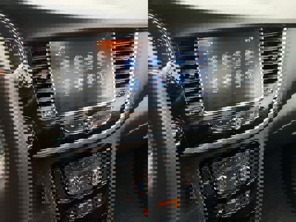 Used 2019 Buick Encore Preferred image 27