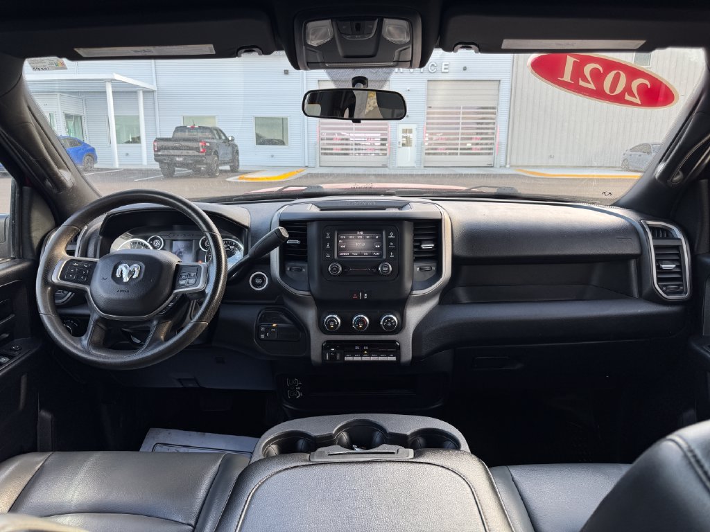 Used 2021 RAM 5500 Tradesman w/ Chrome Appearance Group AWD/4WD image 22