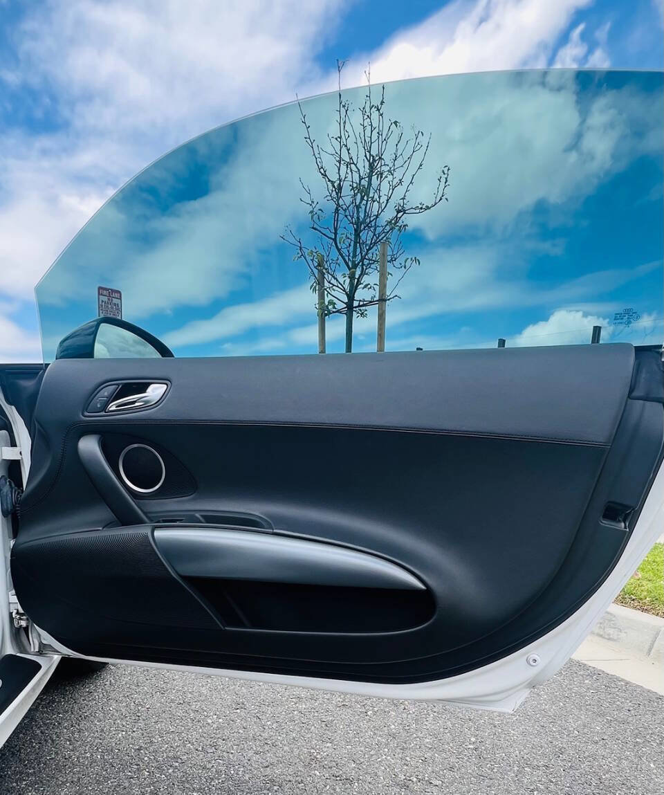 Used 2011 Audi R8 V10 AWD/4WD image 28