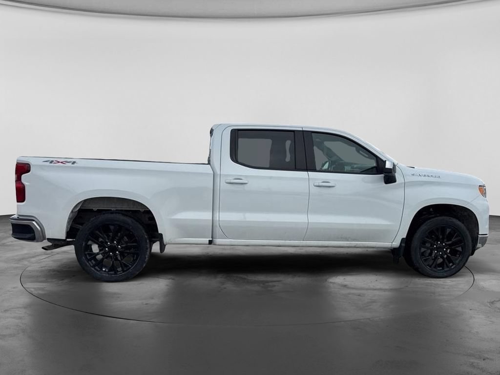 Used 2025 Chevrolet Silverado 1500 LT w/ Work Truck Package AWD/4WD image 13
