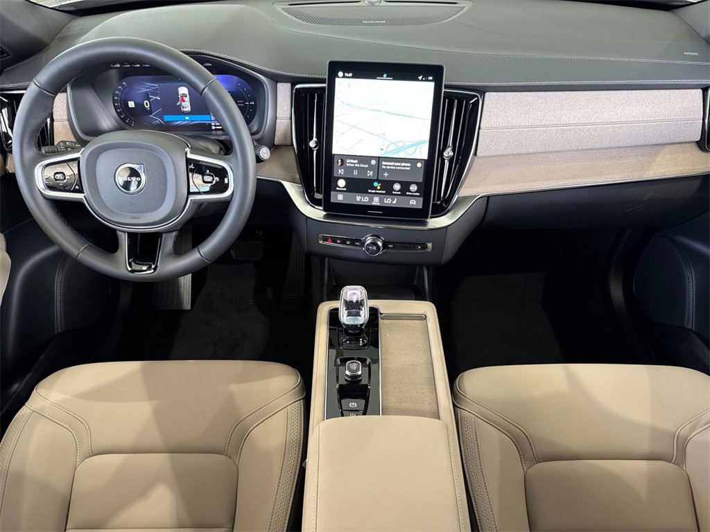 New 2026 Volvo XC90 T8 Plus image 12