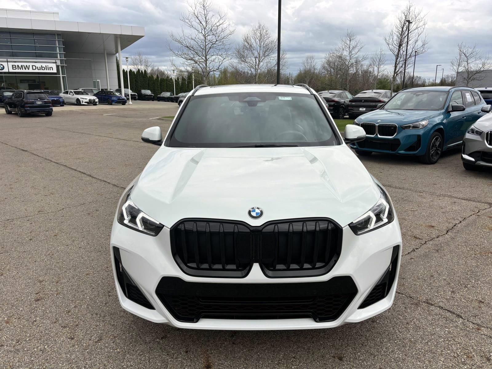 Used 2026 BMW X1 xDrive28i w/ M Sport Package image 2