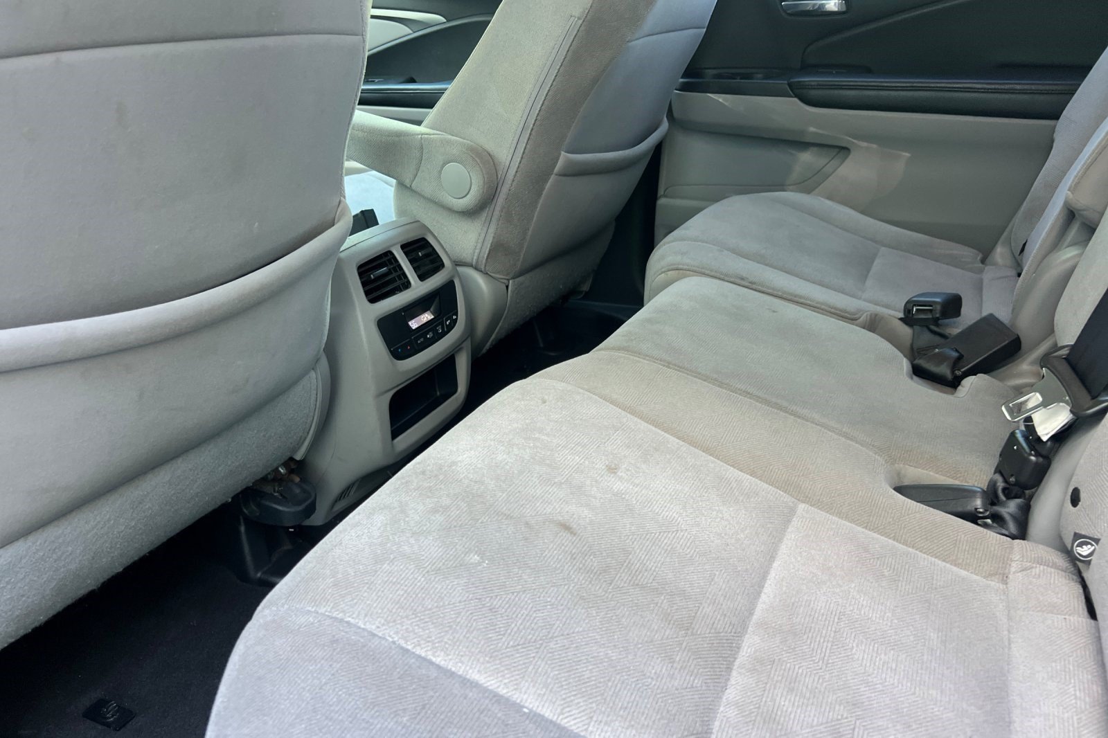 Used 2021 Honda Pilot EX image 26