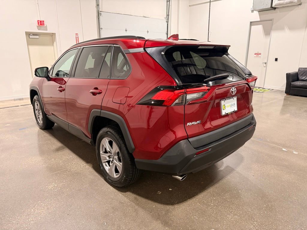 Used 2023 Toyota RAV4 XLE w/ Convenience Package FWD image 7