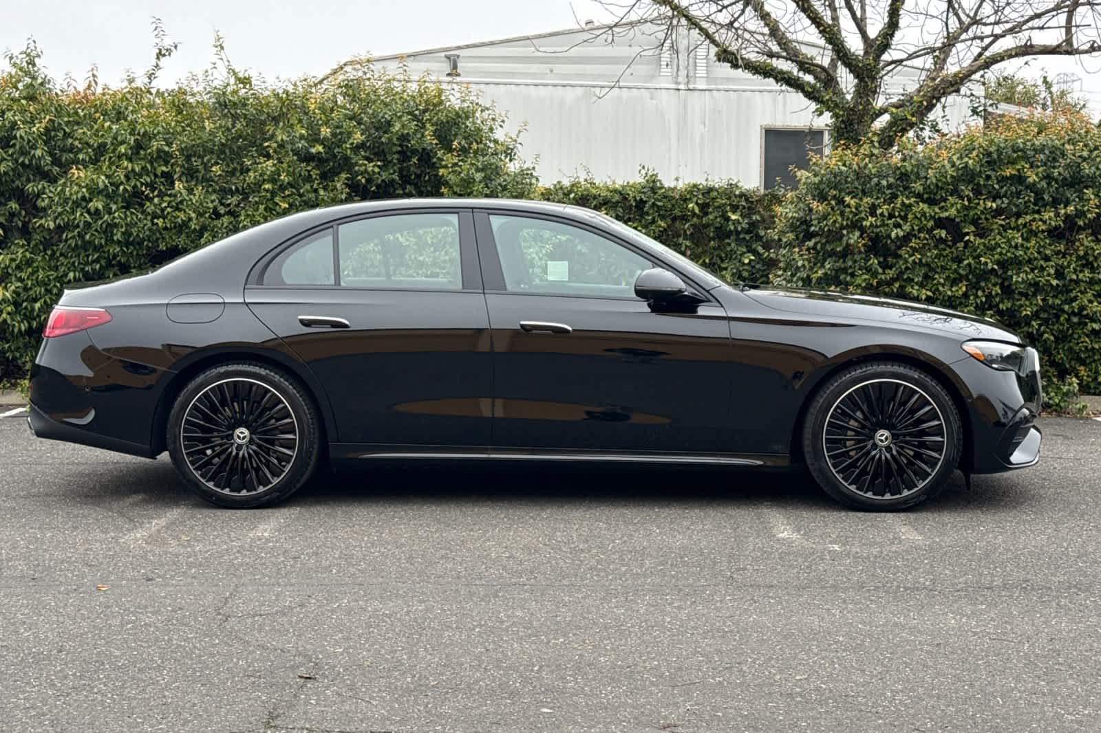 New 2026 Mercedes-Benz E 350 Sedan image 2