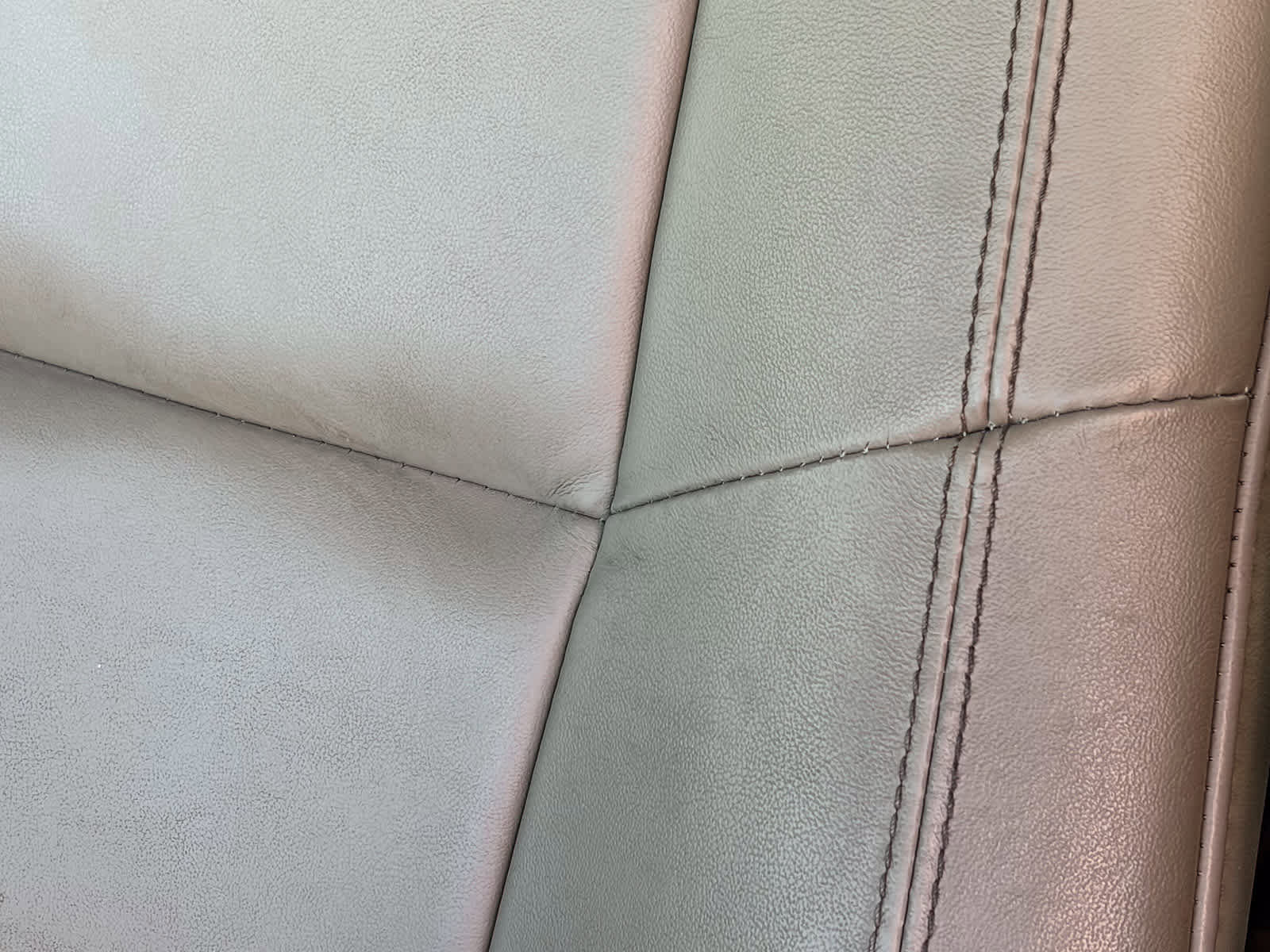 Used 2019 Jeep Grand Cherokee Limited image 25