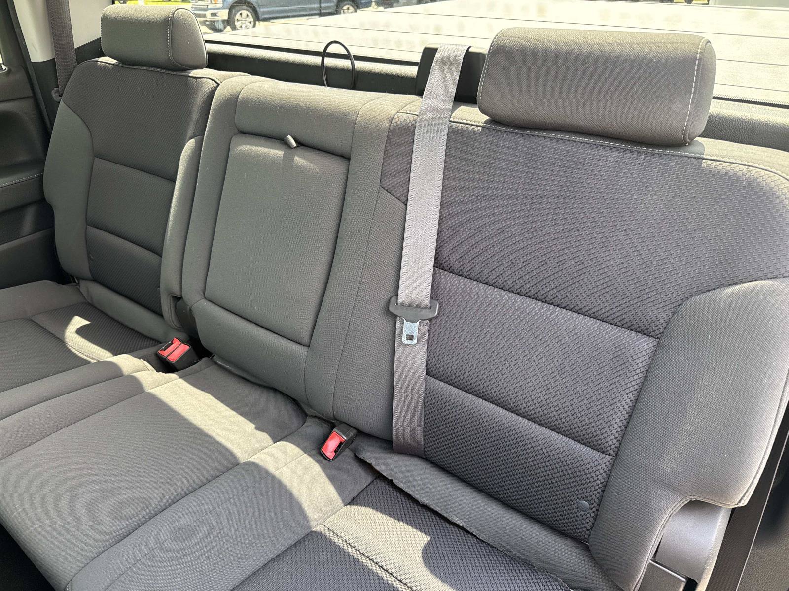 Used 2015 GMC Sierra 1500 SLE w/ SLE Value Package RWD image 16