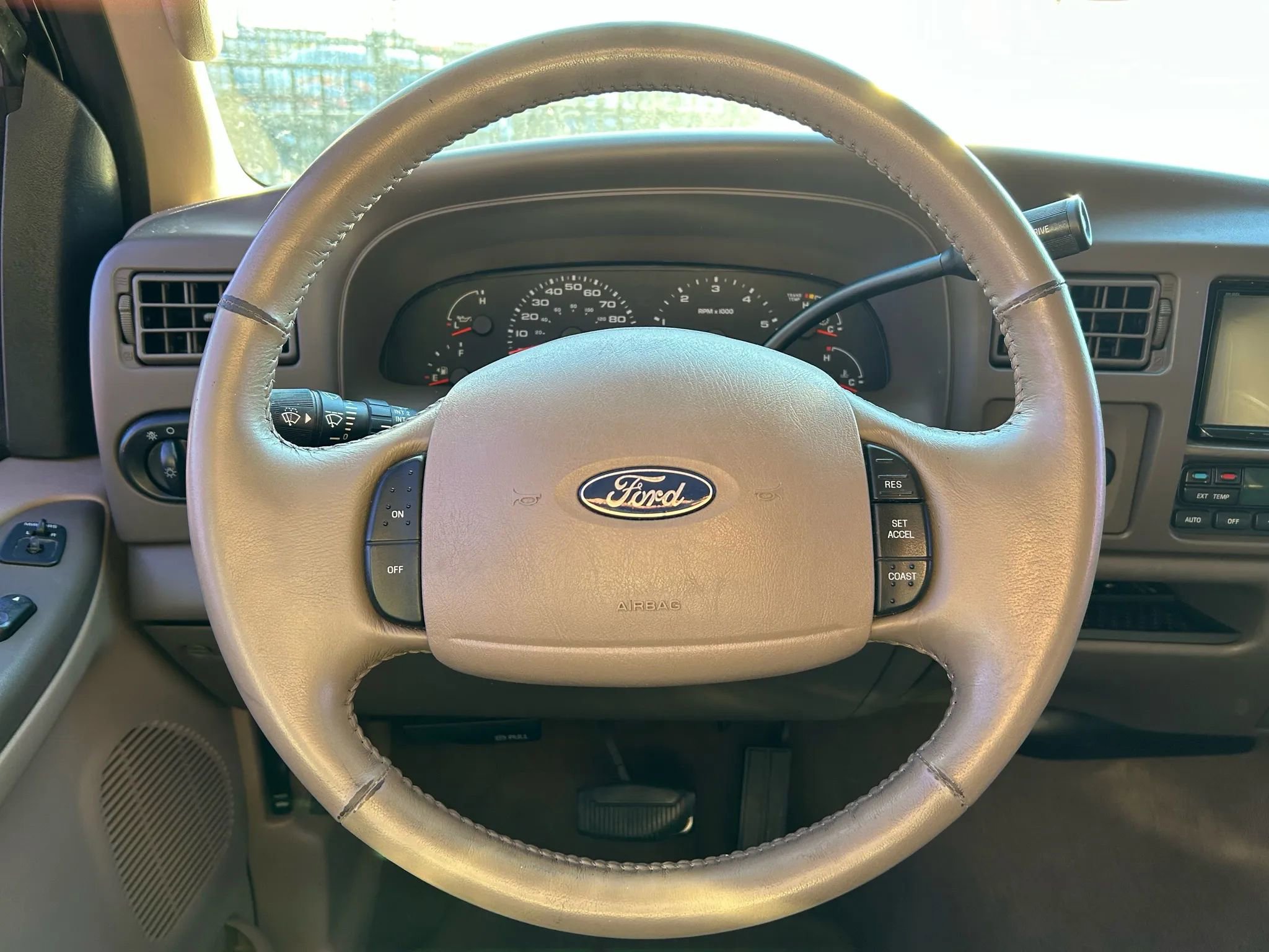 Used 2003 Ford Excursion Eddie Bauer image 20