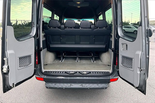 Used 2011 Mercedes-Benz Sprinter 2500 image 35