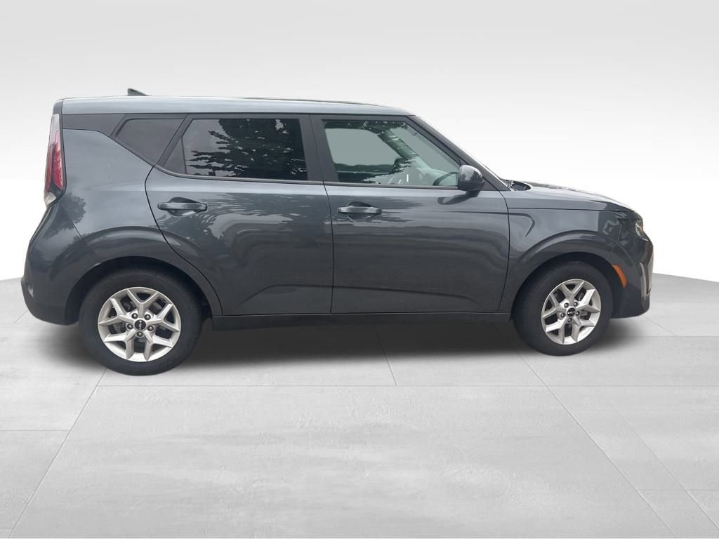 Certified 2023 Kia Soul LX w/ Option Group 015 image 15