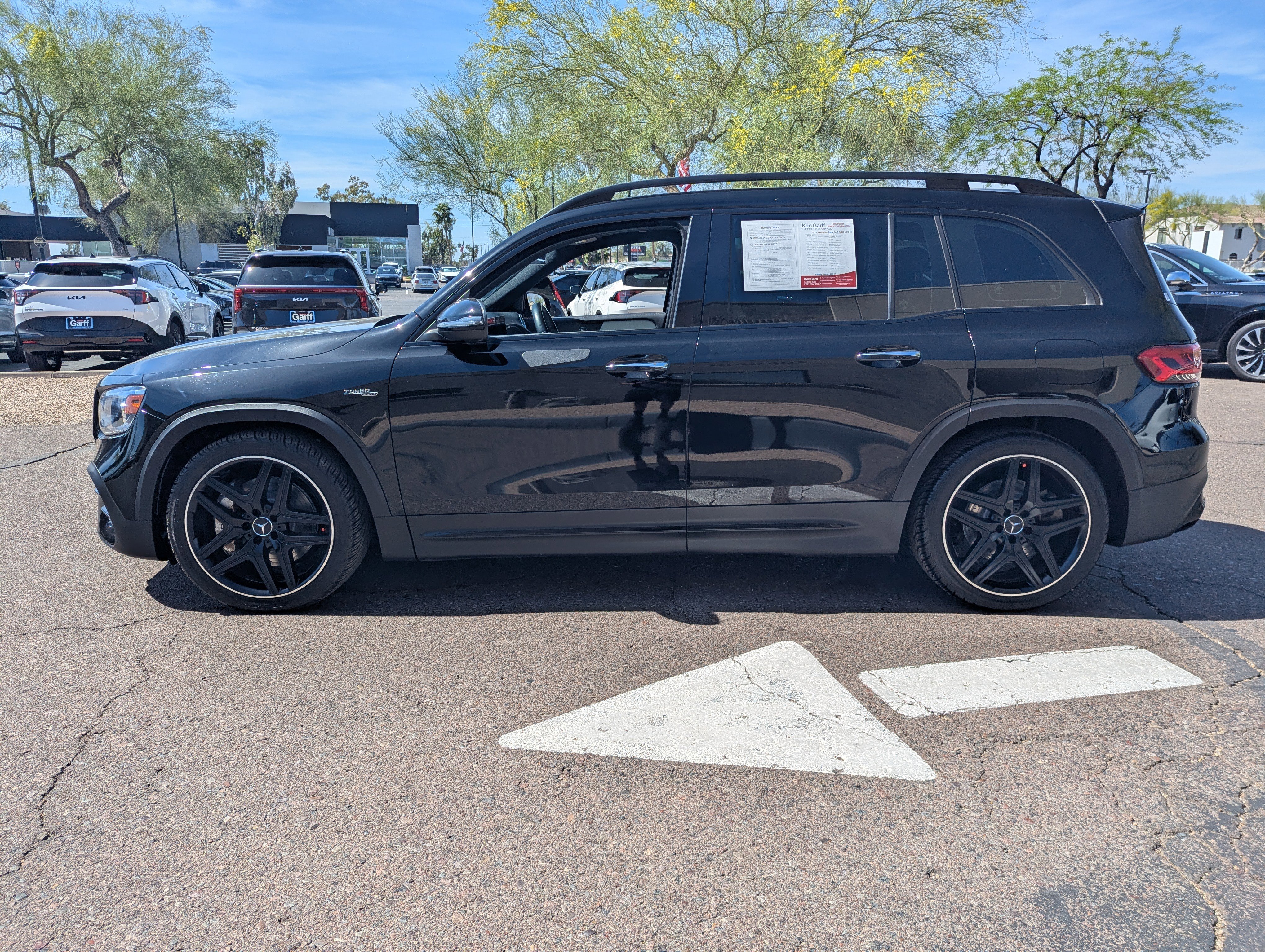 Used 2021 Mercedes-Benz GLB 35 AMG AMG GLB 35 image 5