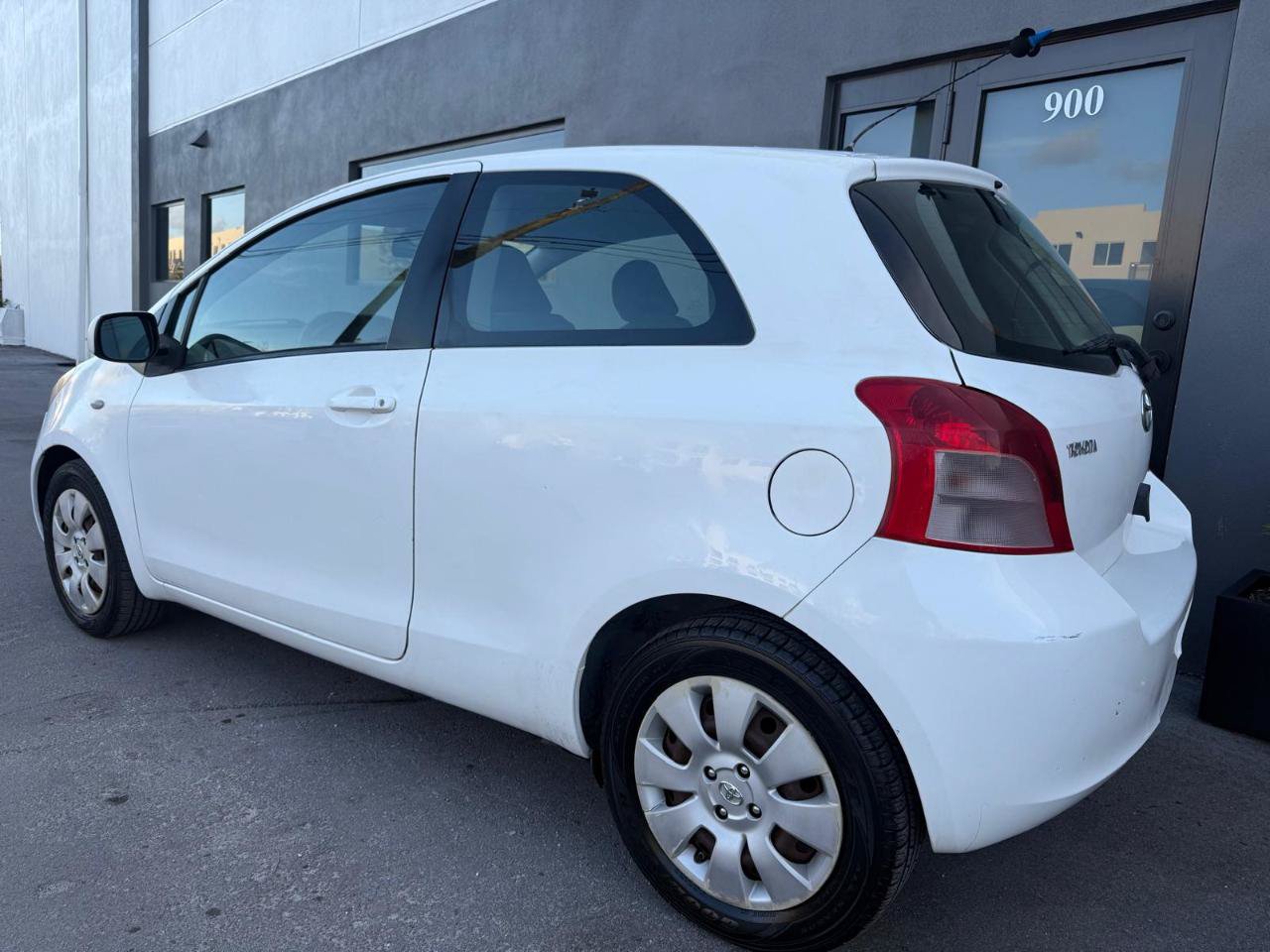 Used 2008 Toyota Yaris S FWD image 11