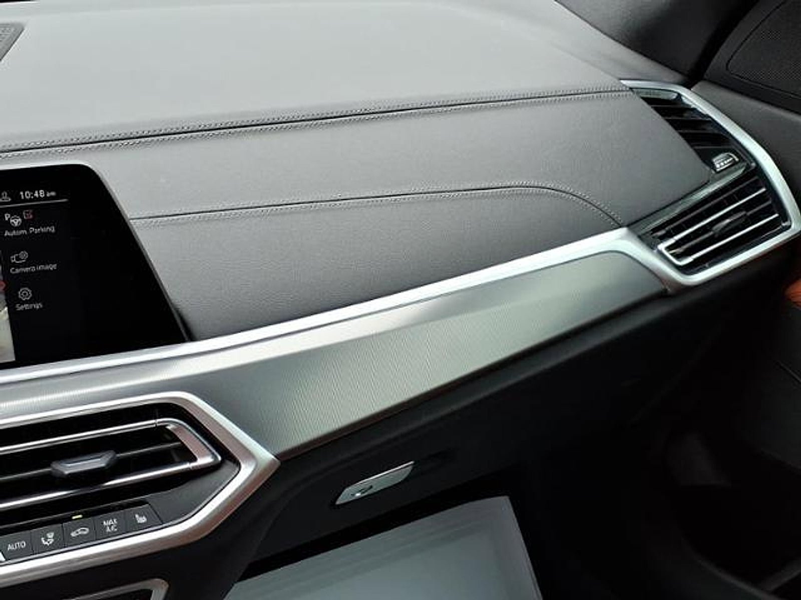 Used 2022 BMW X5 sDrive40i w/ M Sport Package image 24