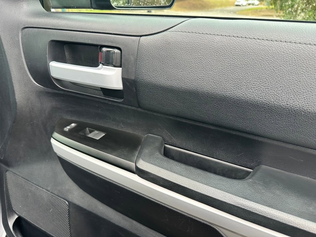 Used 2020 Toyota Tundra SR5 w/ SR5 Upgrade Package image 45