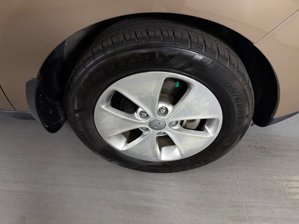 Used 2016 Kia Soul FWD image 9