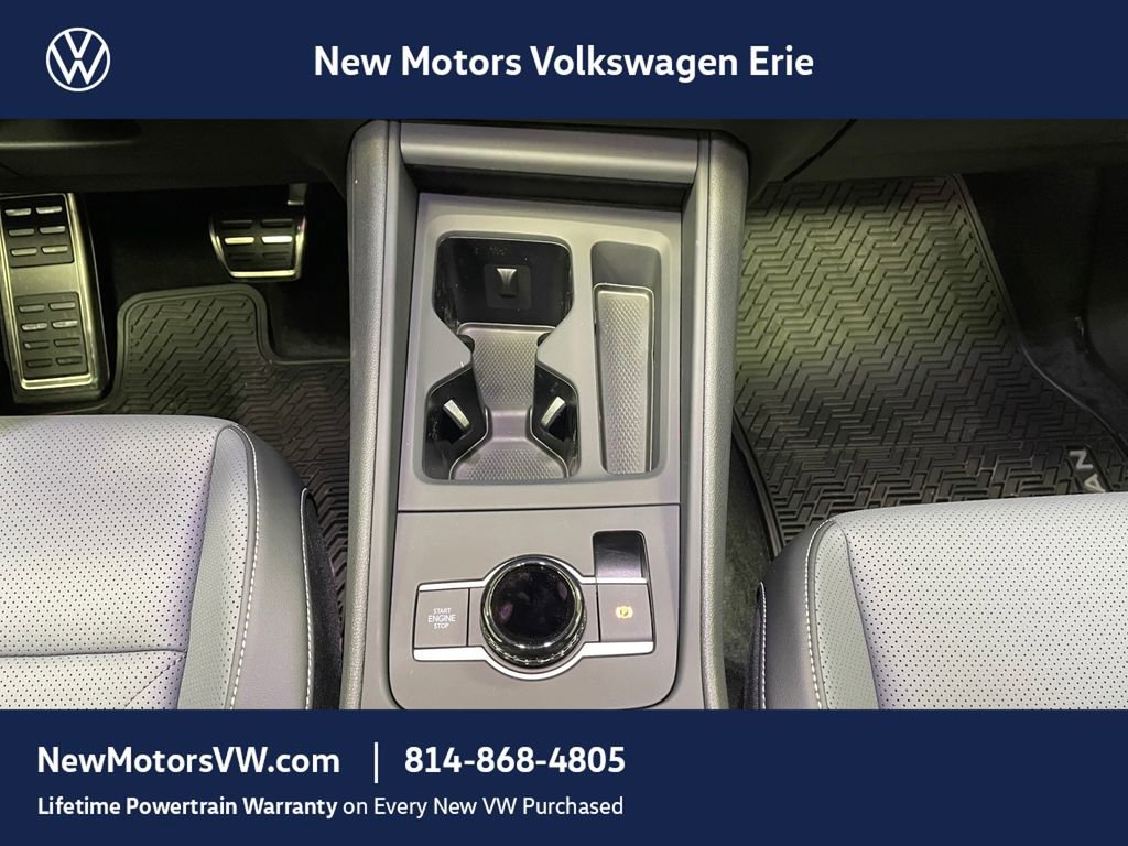 New 2026 Volkswagen Tiguan SE R-Line AWD/4WD image 9