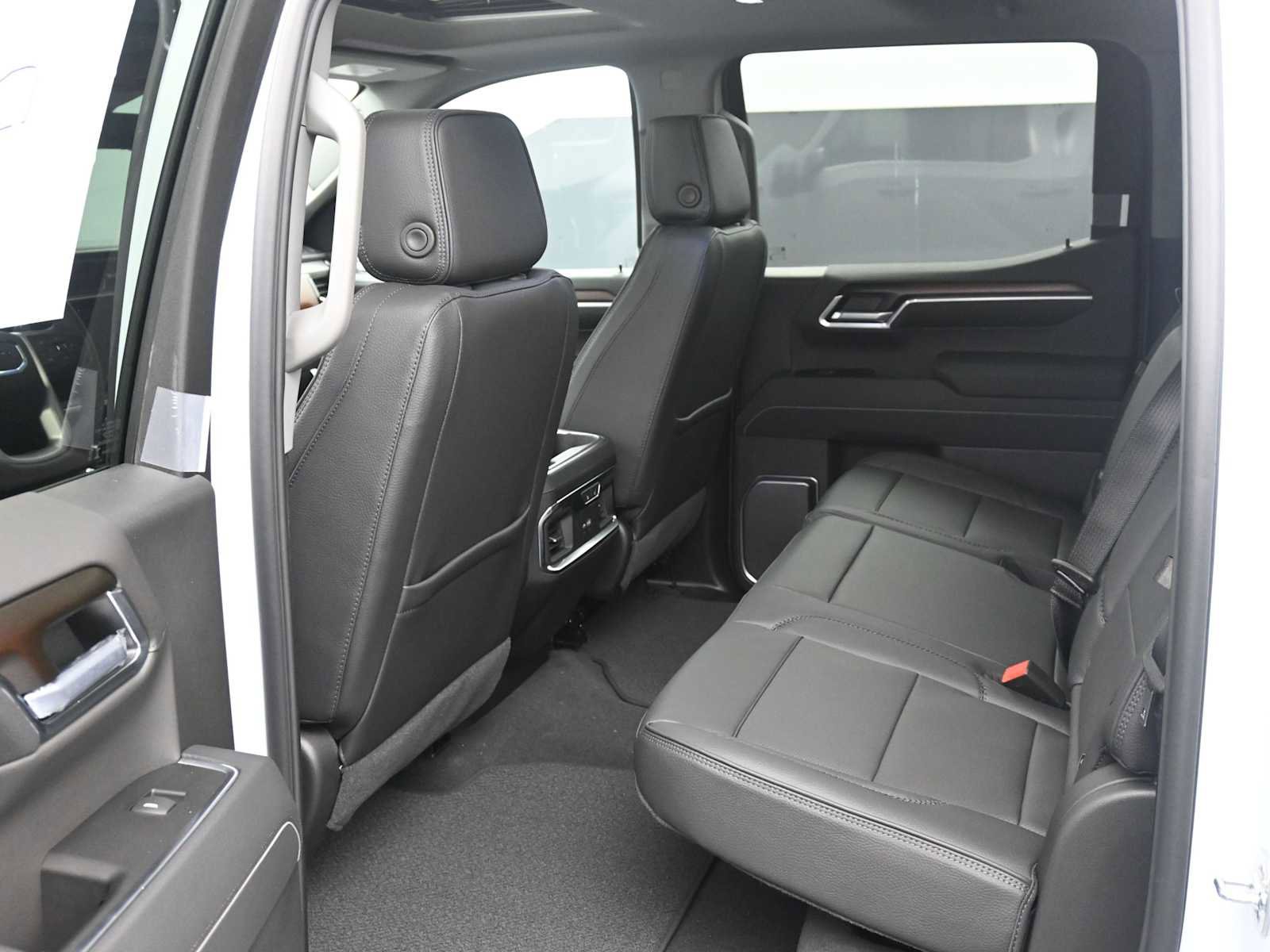 New 2026 GMC Sierra 1500 Denali w/ Technology Package AWD/4WD image 27