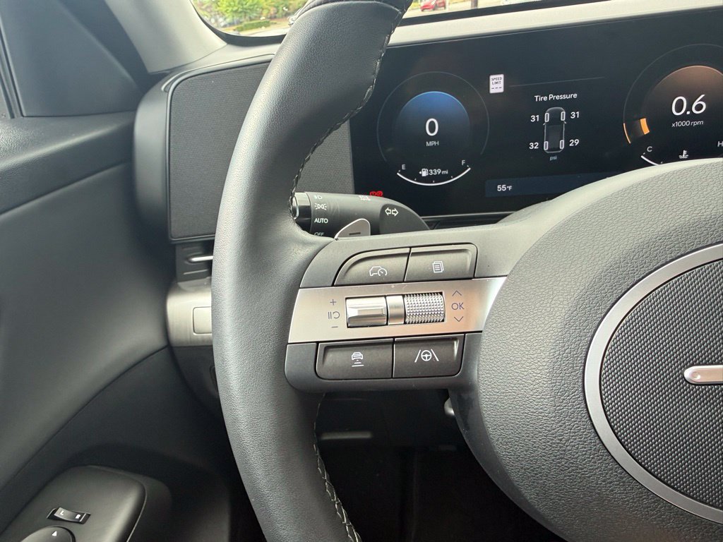 Used 2026 Hyundai Kona SEL Premium AWD/4WD image 23