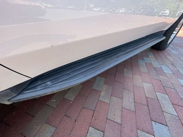 Used 2018 Chevrolet Tahoe LT image 9