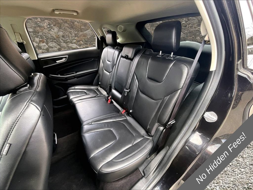 Used 2020 Ford Edge Titanium w/ Cargo Accessory Package FWD image 24