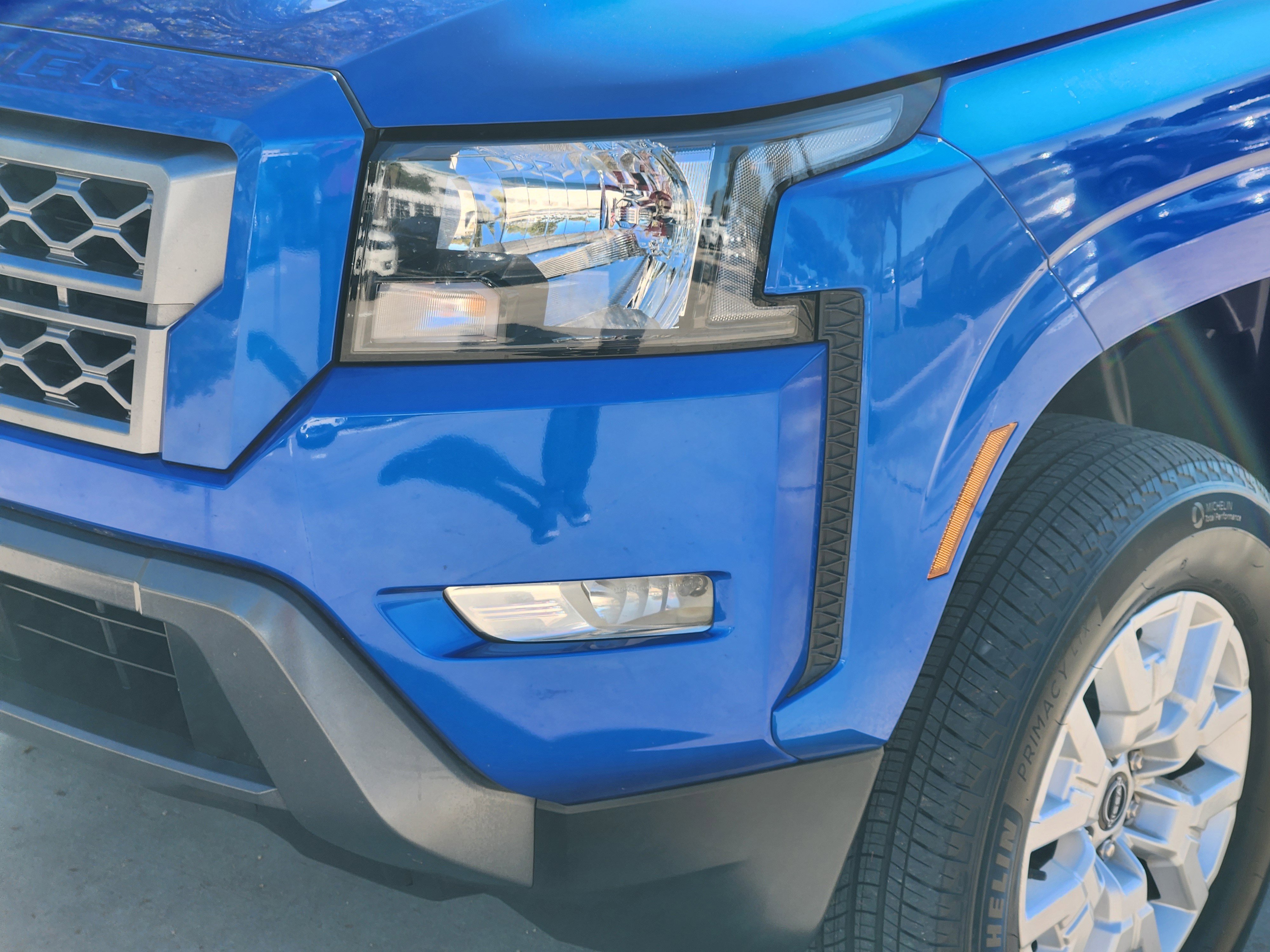 Used 2024 Nissan Frontier SV w/ SV Convenience Package image 6