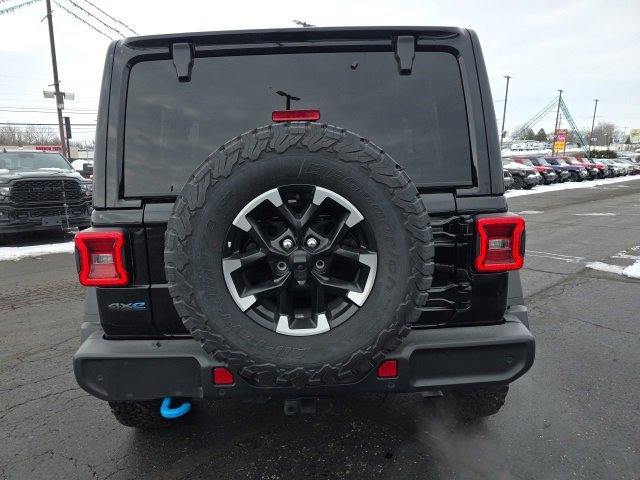 Used 2025 Jeep Wrangler Unlimited Rubicon 4xe w/ Safety Group image 5