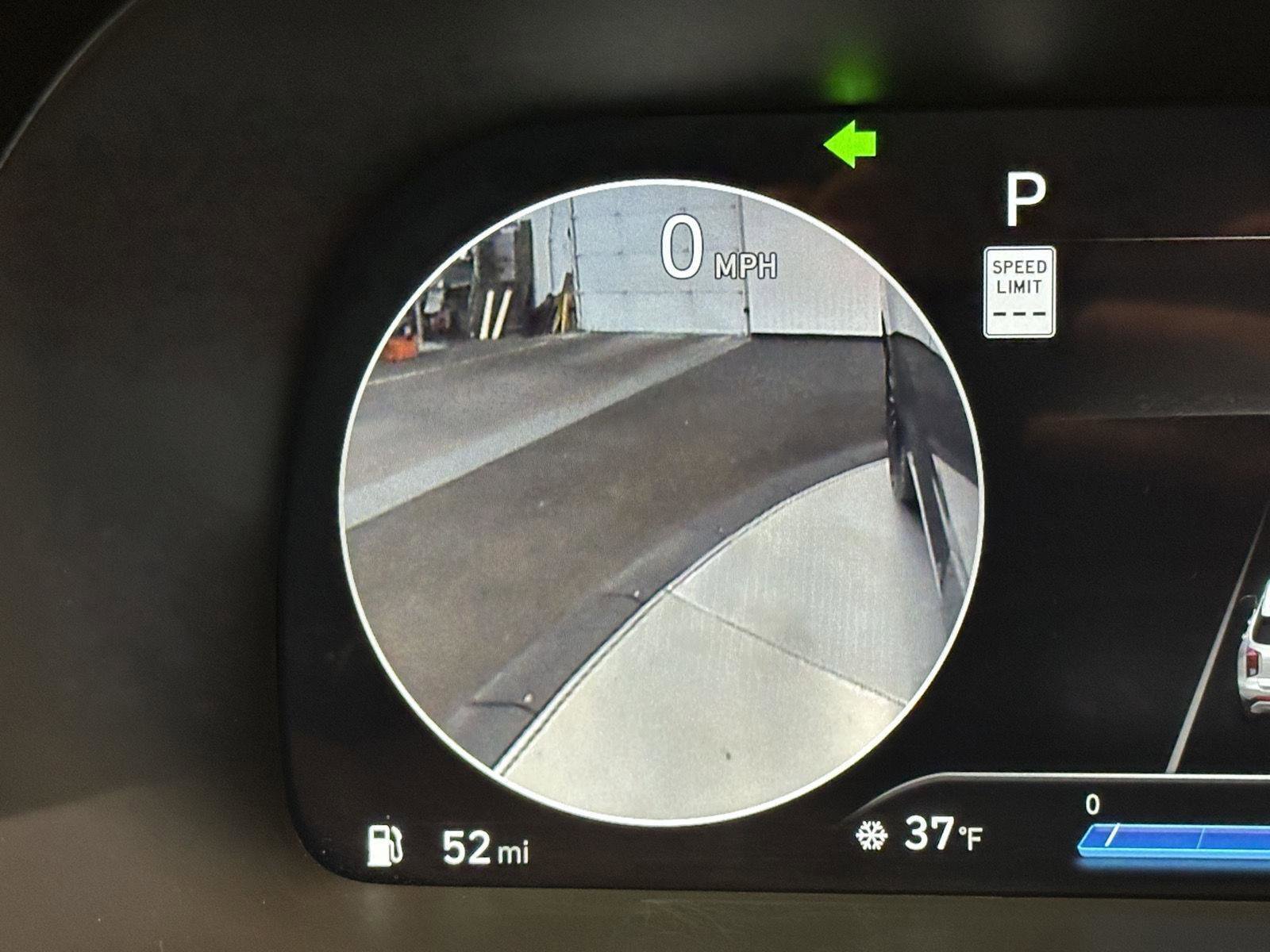 Used 2023 Hyundai Palisade Calligraphy image 17