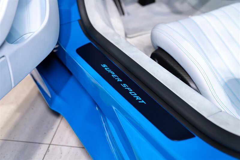 Used 2022 Bugatti Chiron Super Sport AWD/4WD image 21