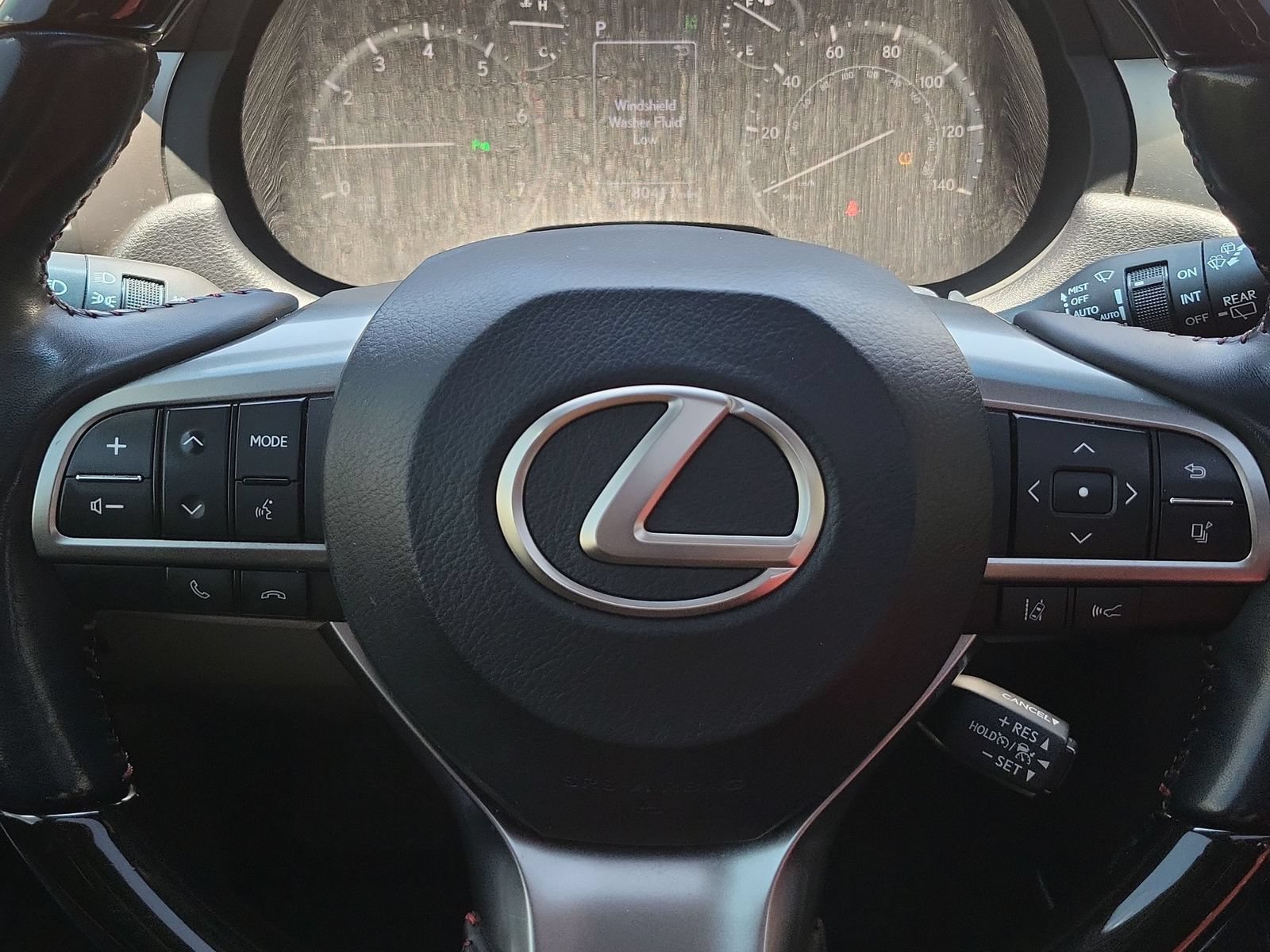 Used 2023 Lexus GX 460 Luxury w/ Accessory Package AWD/4WD image 11