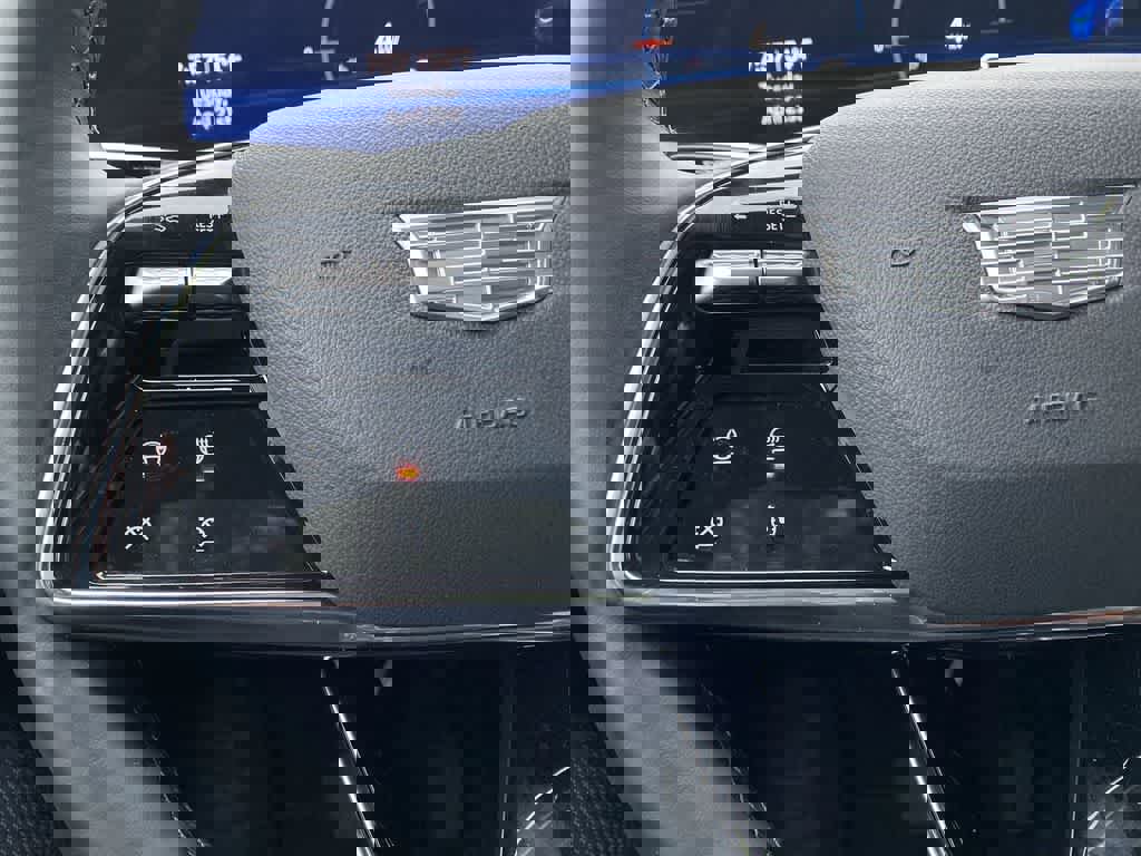 Certified 2025 Cadillac Lyriq Luxury image 21