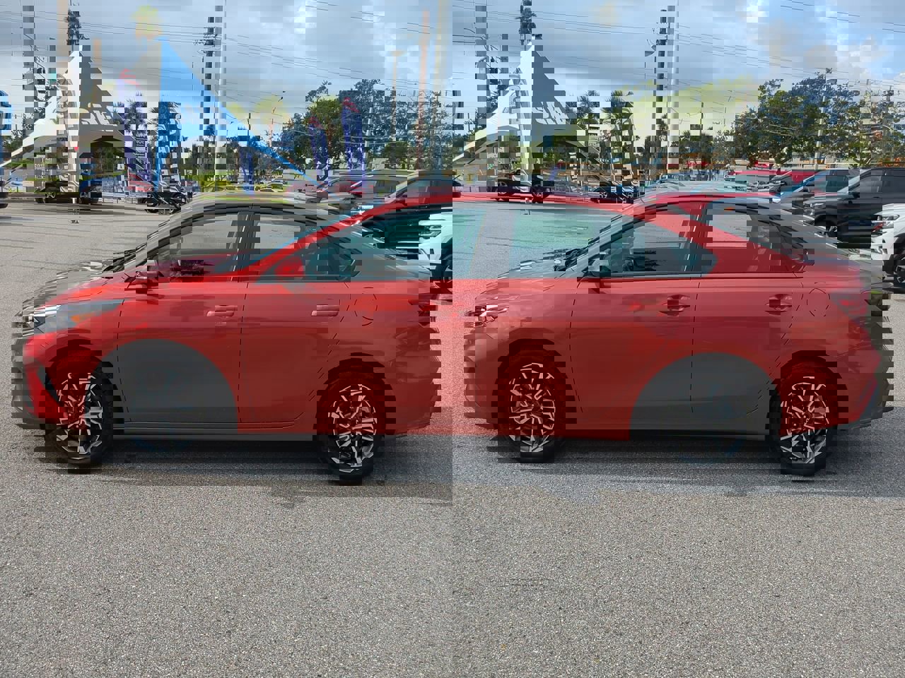 Used 2023 Kia Forte LXS image 7