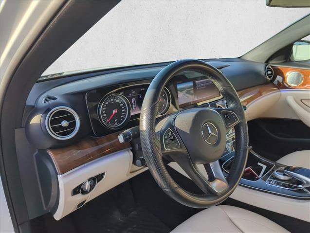 Used 2018 Mercedes-Benz E 300 image 11