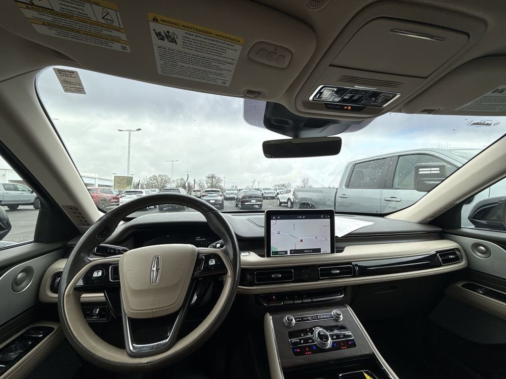 Used 2023 Lincoln Aviator Reserve w/ Equipment Group 201A image 27