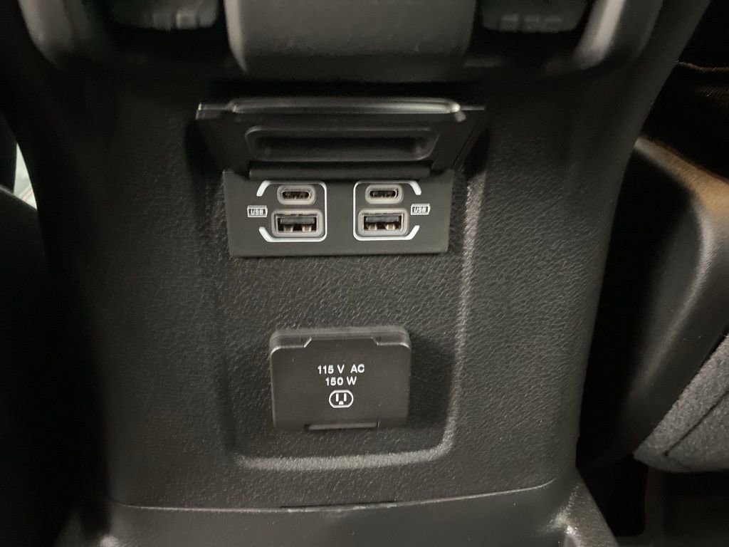 New 2026 Jeep Wrangler Unlimited Rubicon w/ Technology Group image 22