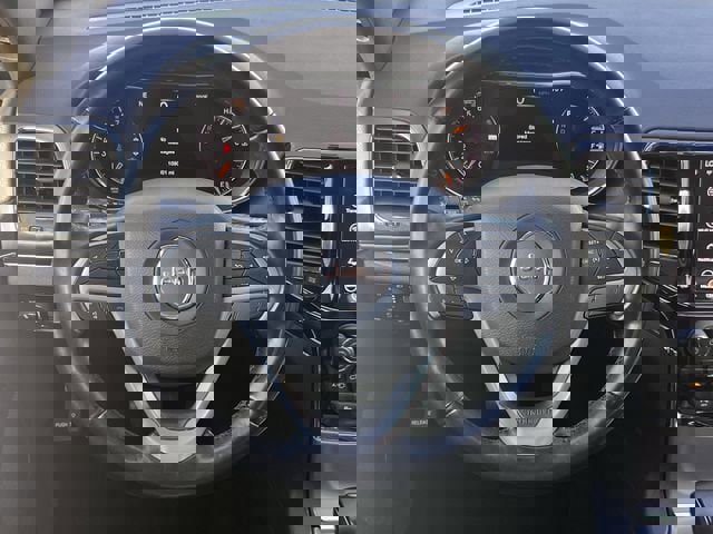 Used 2021 Jeep Grand Cherokee Limited image 13