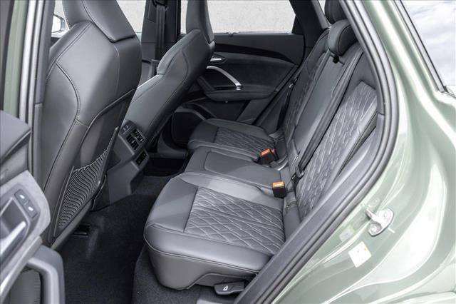 New 2026 Audi SQ5 Prestige AWD/4WD image 21